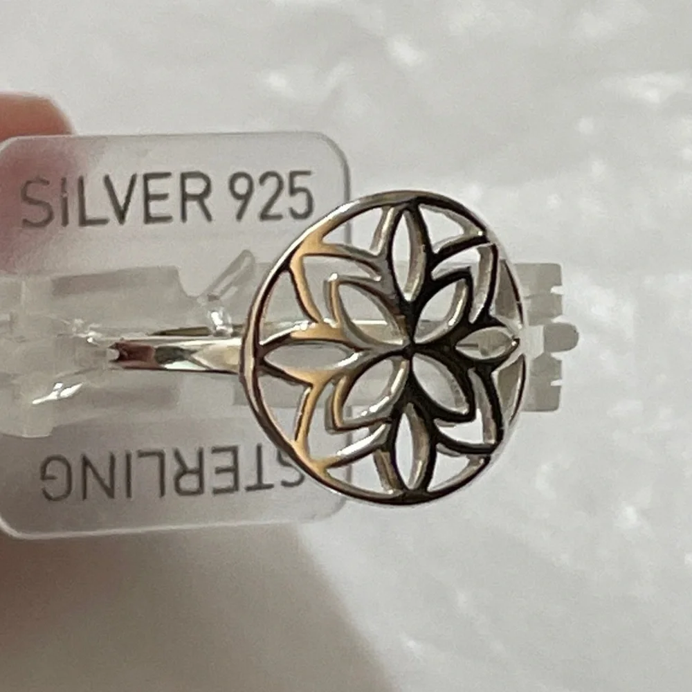 TOSH 925 Silver Plated Ring with Floral Cut-out Size 54